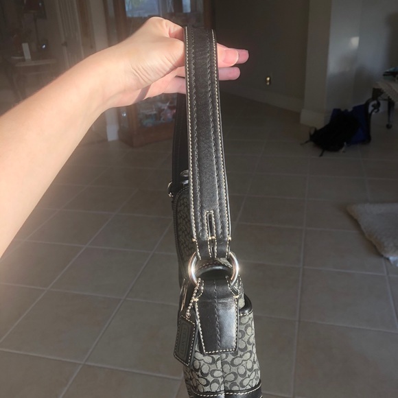 COACH PURSE - Picture 6 of 13